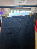 Jeans noir coupe droite