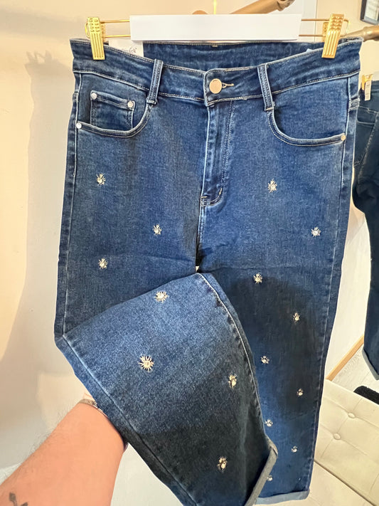 Jeans fleurs avec perles