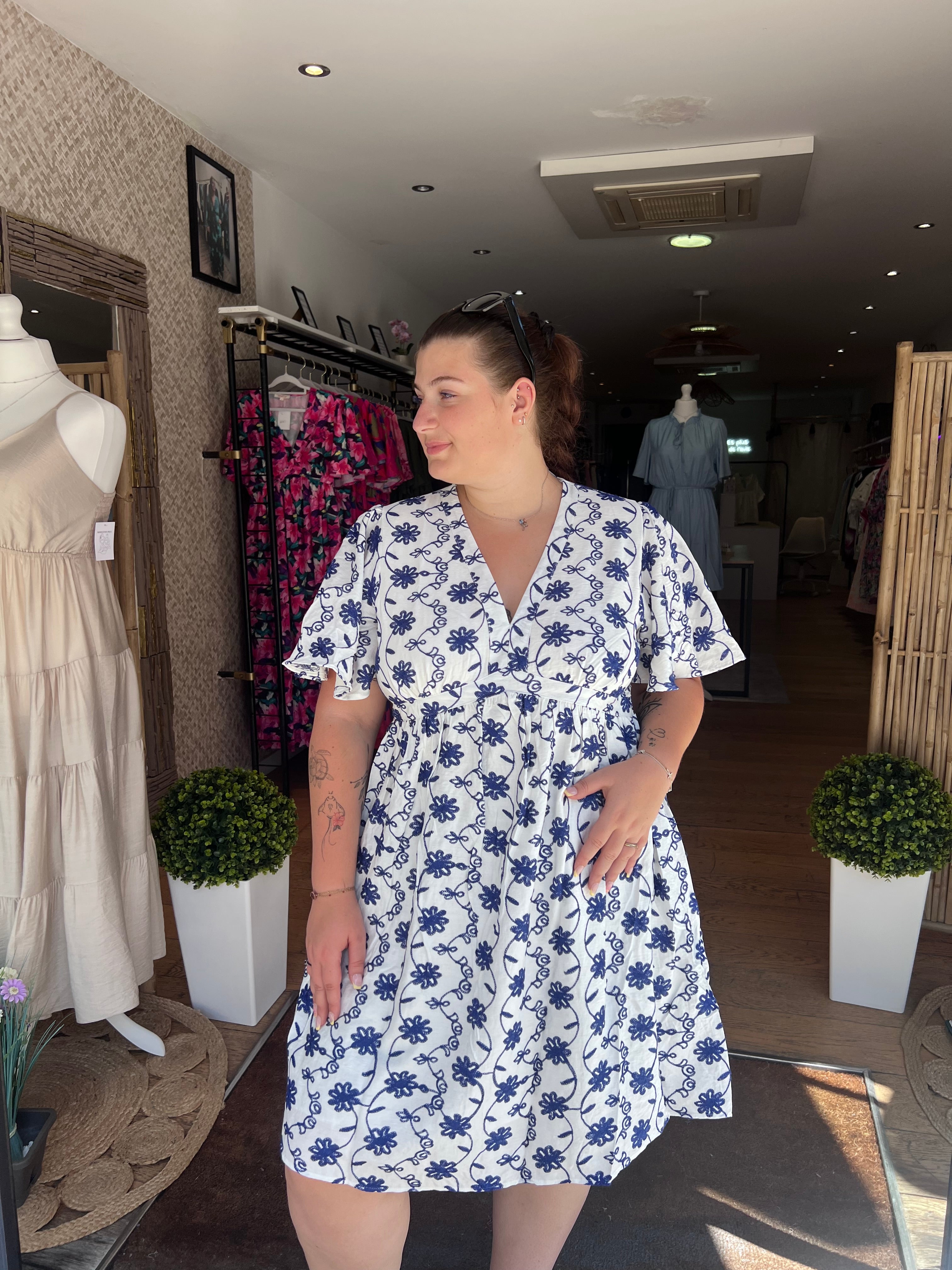 Robe courte fleurs bleu