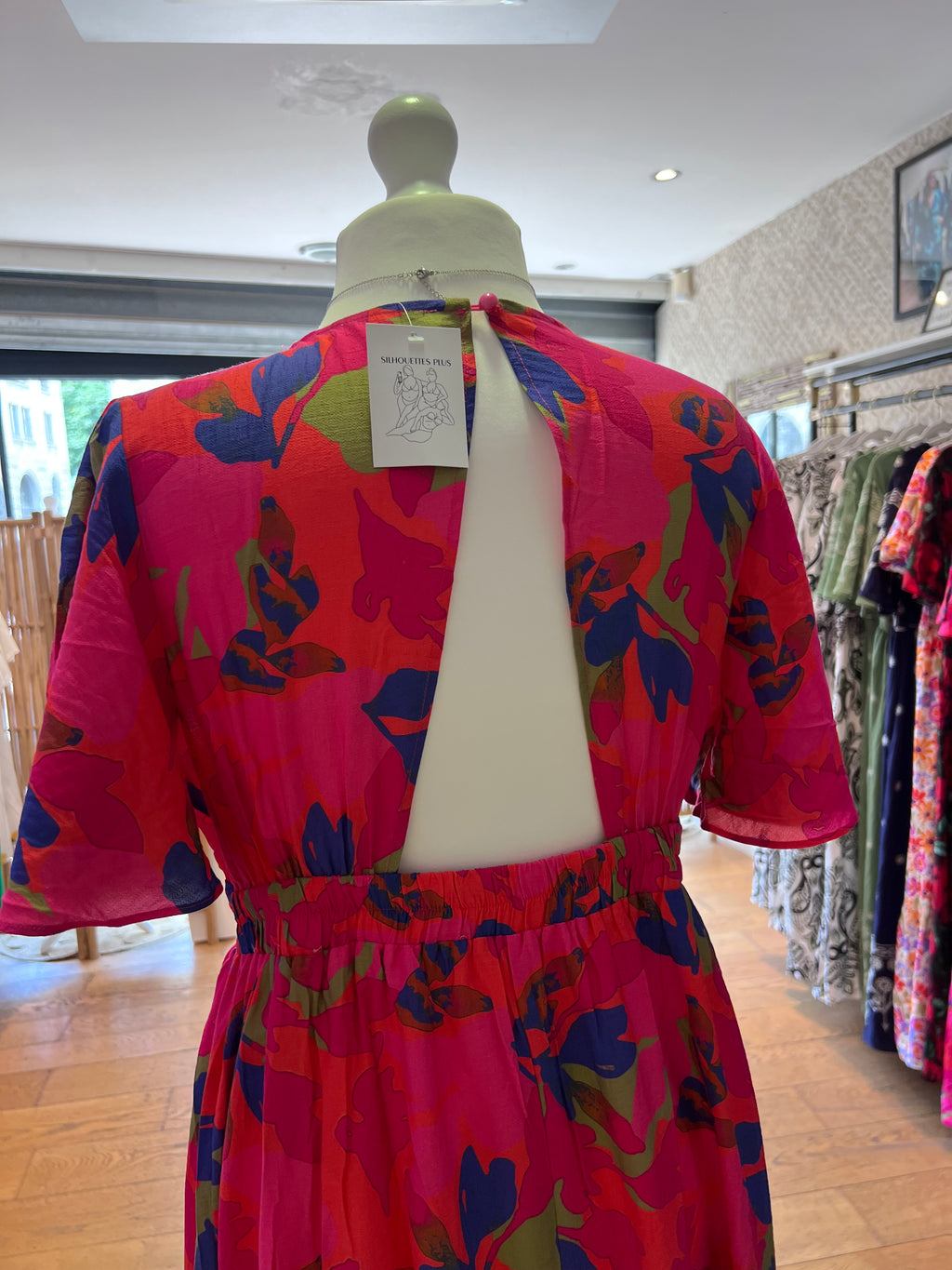 Robe longue dos nue
