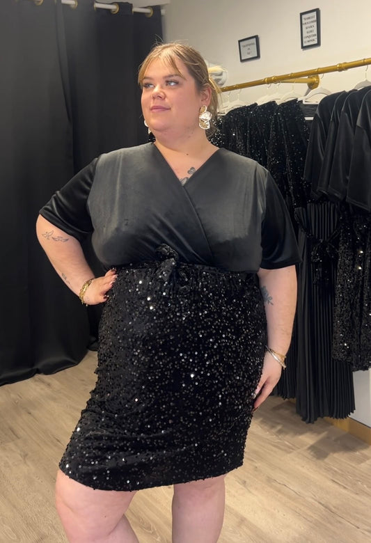 Robe sequin noir velours