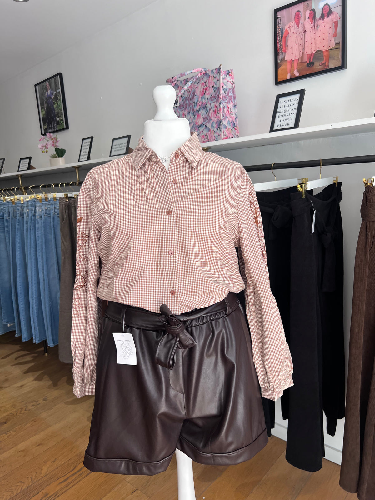 Chemise à carreaux