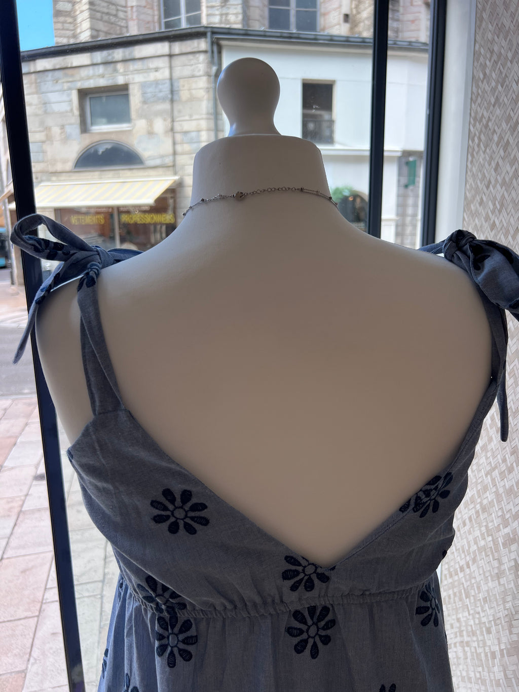 Robe longue bleu à fleurs