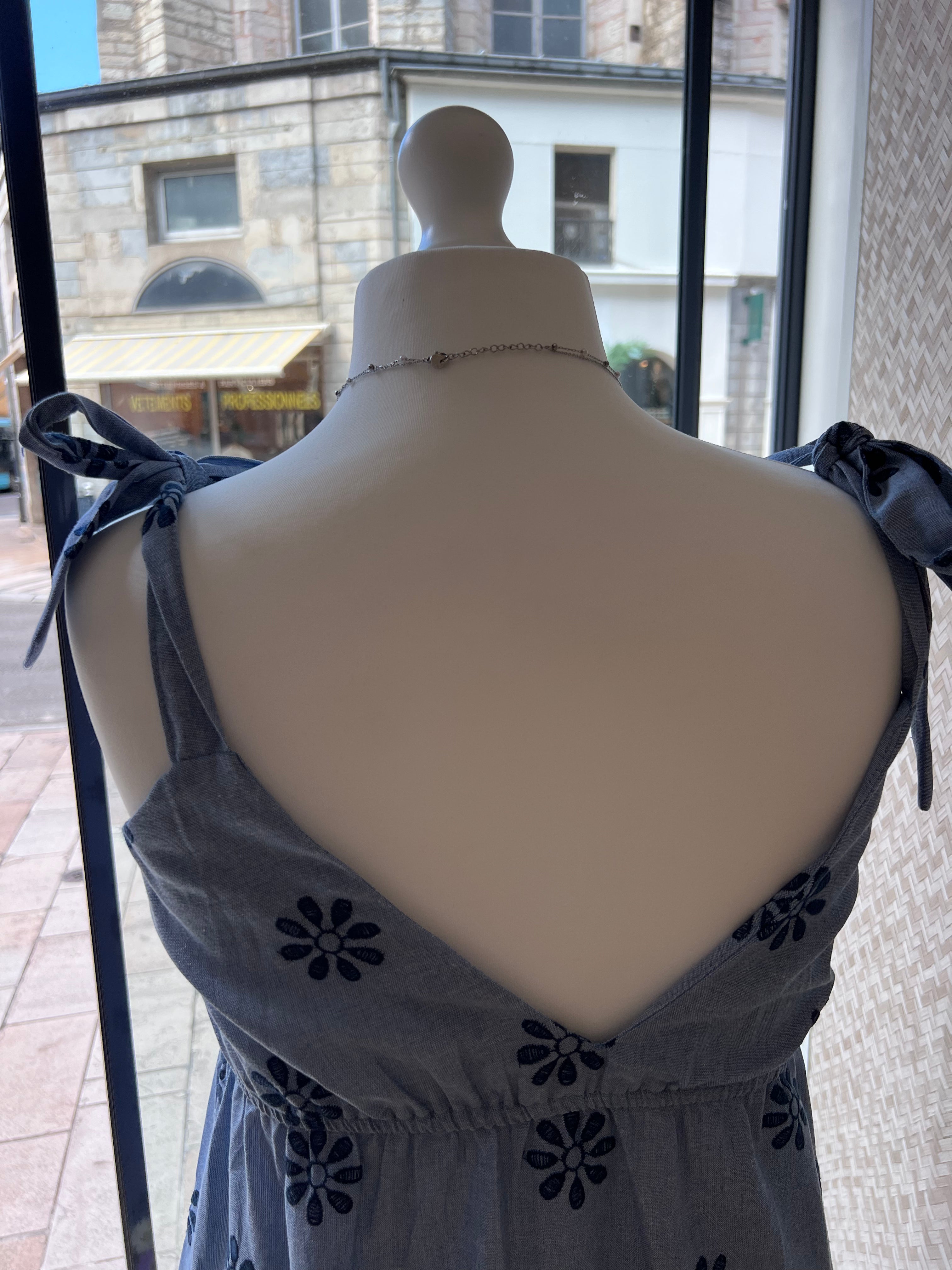Robe longue bleu à fleurs